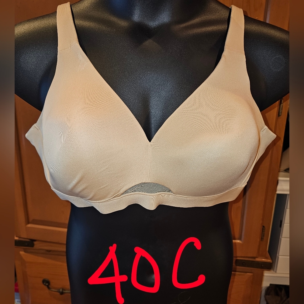 Seamless Tan Bra 40C